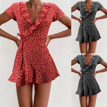Load image into Gallery viewer, Mini Robe Fleurie à Volants Col en V
