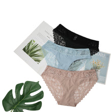 Load image into Gallery viewer, Ensemble 3 Culottes en Dentelle Transparente
