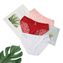 Load image into Gallery viewer, Ensemble 3 Culottes en Dentelle Transparente
