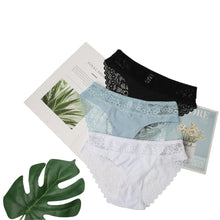 Load image into Gallery viewer, Ensemble 3 Culottes en Dentelle Transparente
