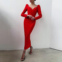 Load image into Gallery viewer, Robe Ajustée Col en V Manches Longues
