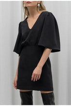 Load image into Gallery viewer, Robe Noire Manches Courtes pour Femme
