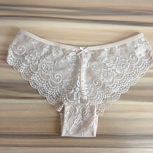 Load image into Gallery viewer, Ensemble de 3 Culottes Douces pour Femme
