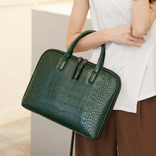 Load image into Gallery viewer, Sac à Main en Cuir Façon Crocodile avec Pochette Ordinateur
