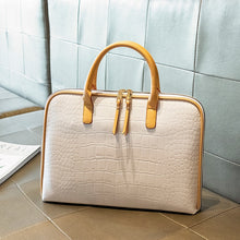 Load image into Gallery viewer, Sac à Main en Cuir Façon Crocodile avec Pochette Ordinateur
