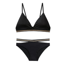 Load image into Gallery viewer, Ensemble Bralette et Culotte Style Bikini

