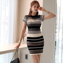 Load image into Gallery viewer, Robe Fourreau Taille Haute – Collection Automne
