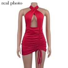 Load image into Gallery viewer, Robe Bandage Licou à Cordon – Soirée Été
