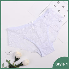 Load image into Gallery viewer, Culotte en Dentelle Transparente Douce
