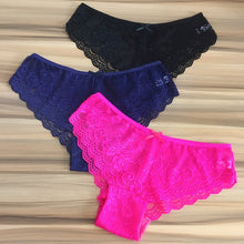 Load image into Gallery viewer, Ensemble de 3 Culottes Douces pour Femme
