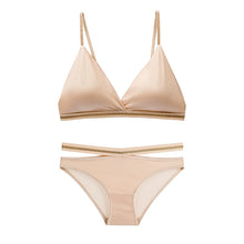 Load image into Gallery viewer, Ensemble Bralette et Culotte Style Bikini
