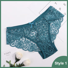 Load image into Gallery viewer, Culotte en Dentelle Transparente Douce
