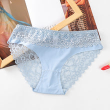 Load image into Gallery viewer, Ensemble 3 Culottes en Dentelle Transparente
