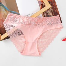 Load image into Gallery viewer, Ensemble 3 Culottes en Dentelle Transparente
