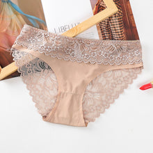 Load image into Gallery viewer, Ensemble 3 Culottes en Dentelle Transparente
