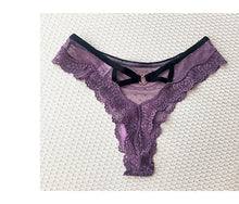 Load image into Gallery viewer, Culotte Transparente Motif Cœur Taille Basse
