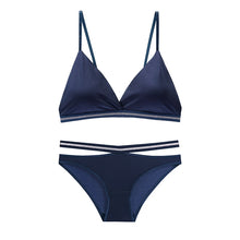 Load image into Gallery viewer, Ensemble Bralette et Culotte Style Bikini
